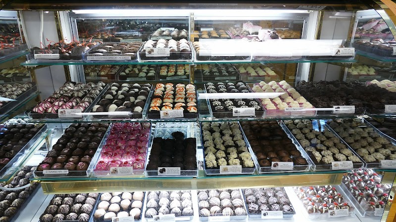 Farmhouse Sweets and Treats Shoppe