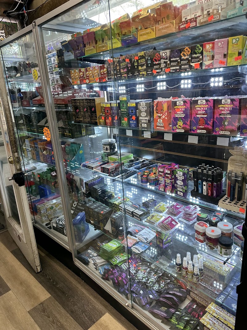 Ziggy's Beer and Wine Drive Thru and Carryout