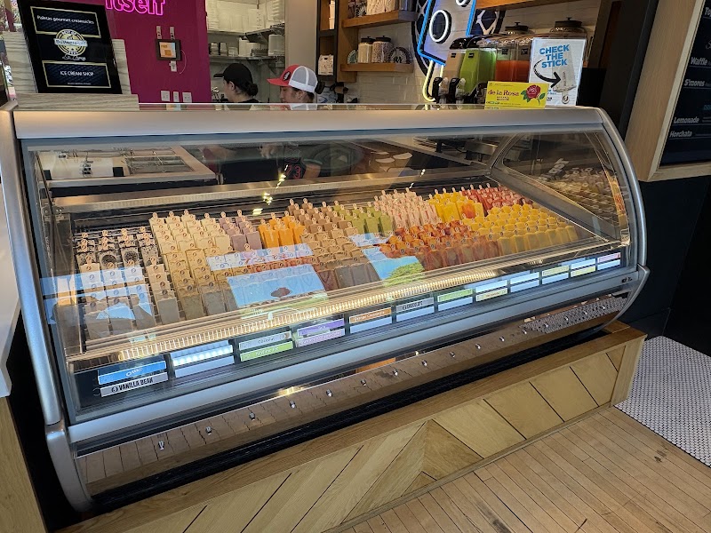 Paletas gourmet creamsicles