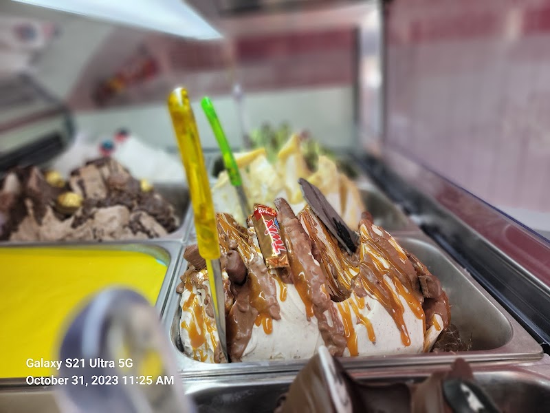 fiesta gelato & pops