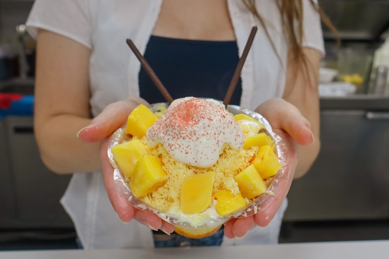 HERS Zakka Market & OneZo Cafe