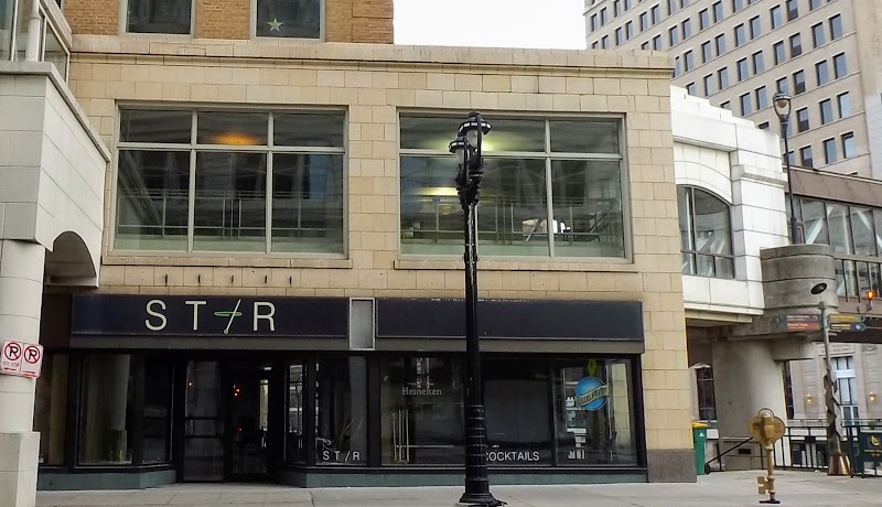 Stir Cocktail Lounge