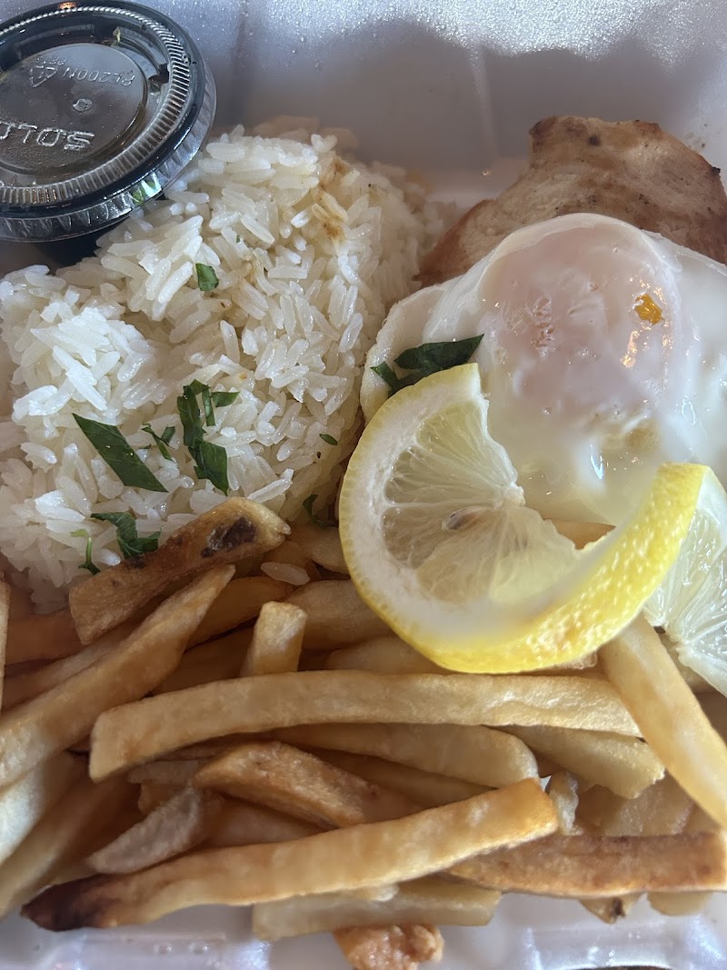 Pico's Restaurant & Lounge