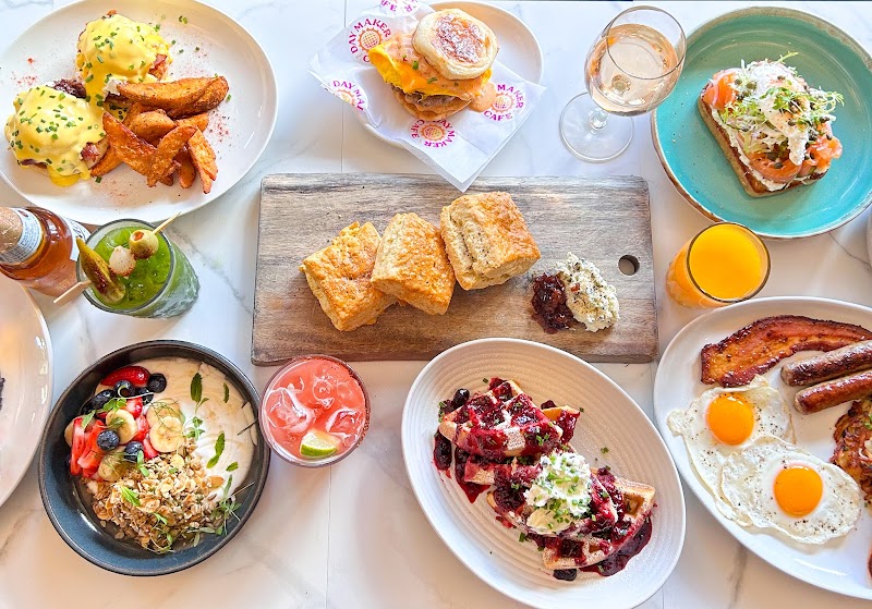 Day Maker Half Day Cafe