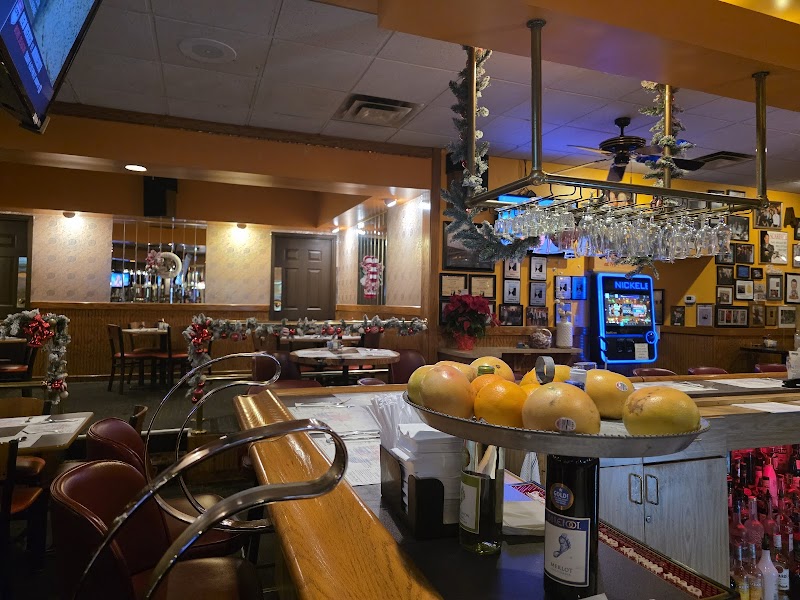 Abbey's Restaurant & Lounge