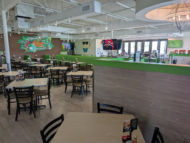 The Toasted Yolk Cafe