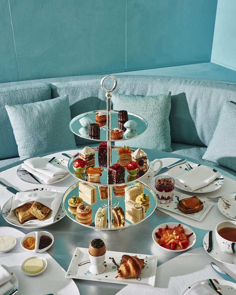 Blue Box Café by Daniel Boulud