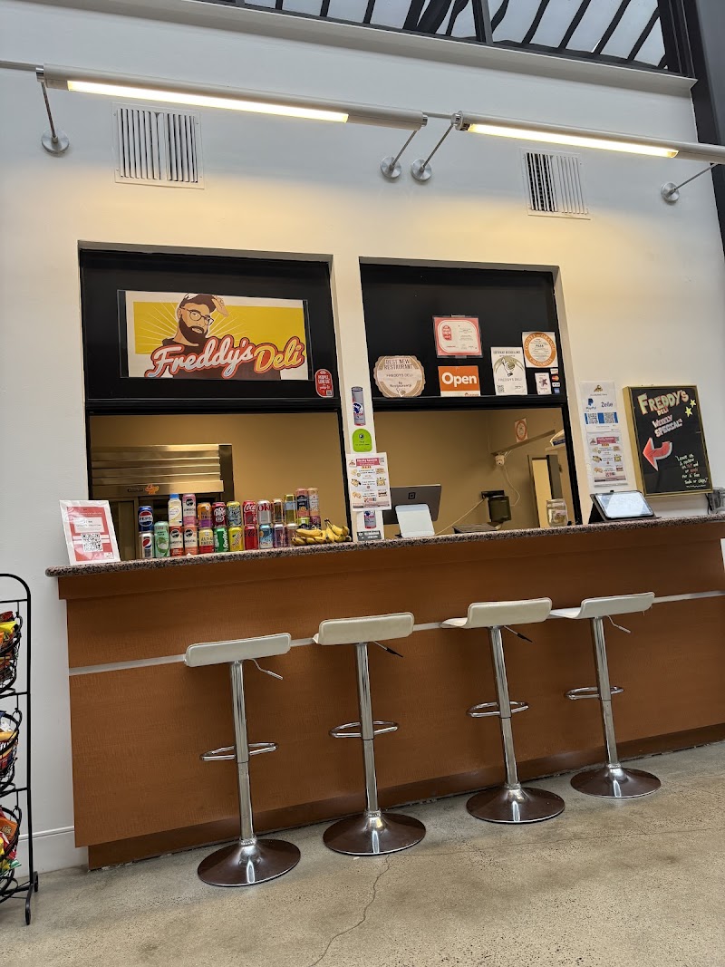 Freddys Deli