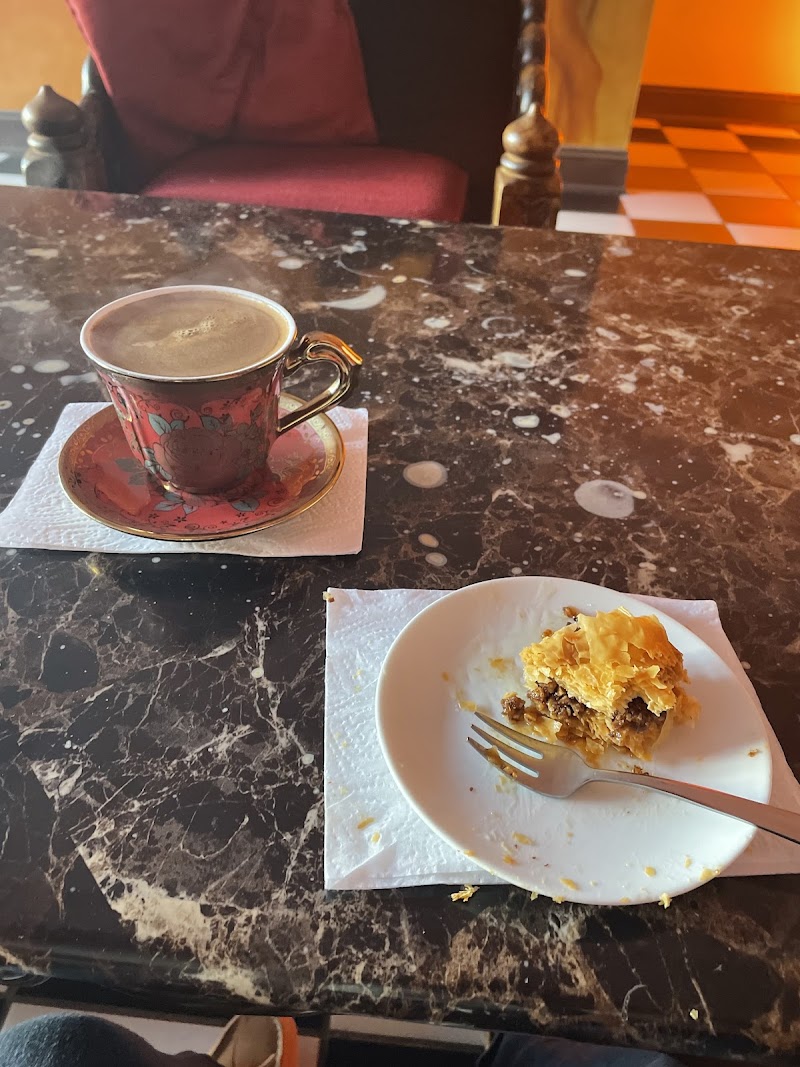 Walker's Hookah Cafe