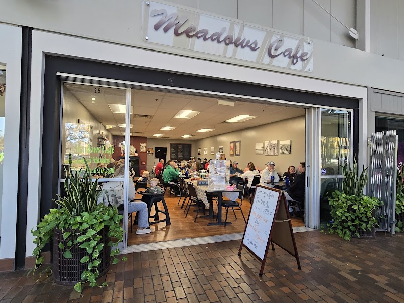 Meadows Cafe'