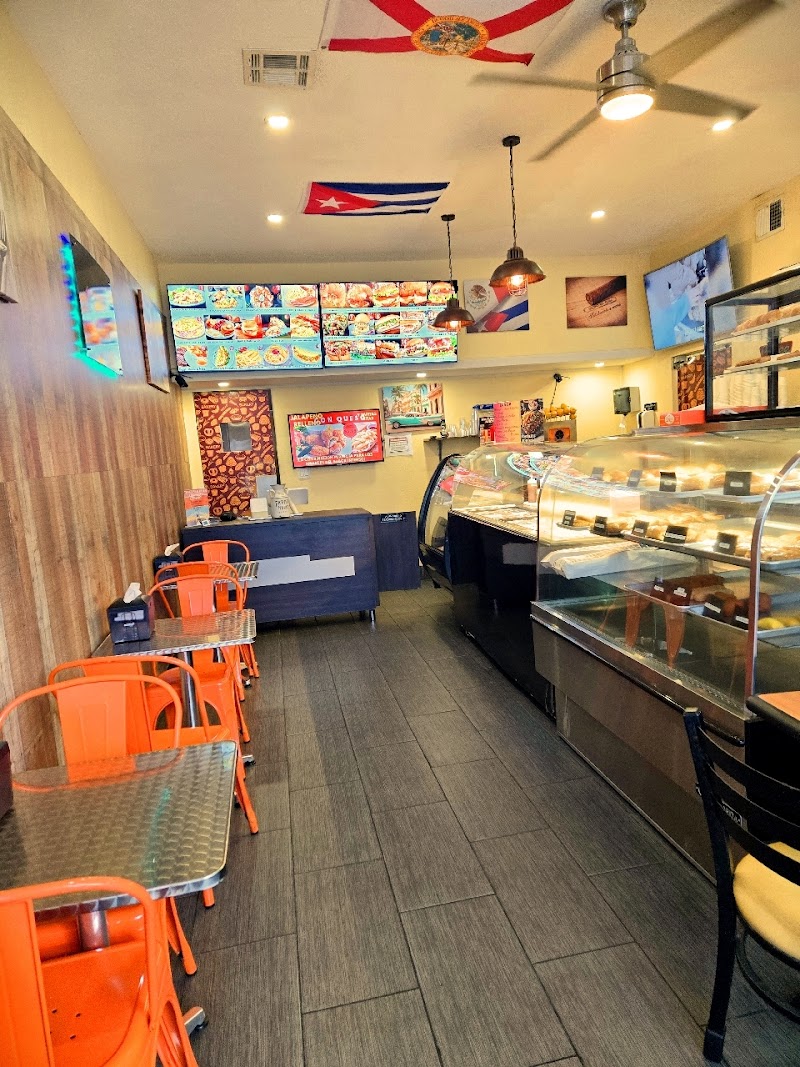 Azucar Bakery & Cafe