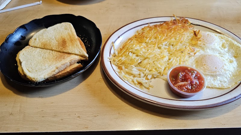 Seven Cafe And Grill