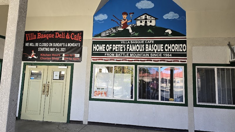 Villa Basque Café