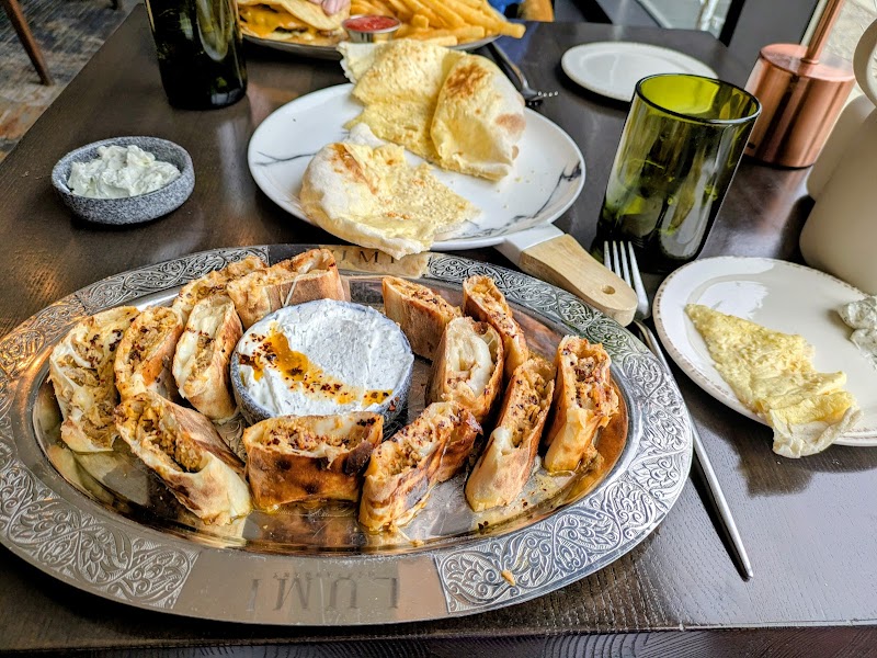 Lumi Restaurant and Bar