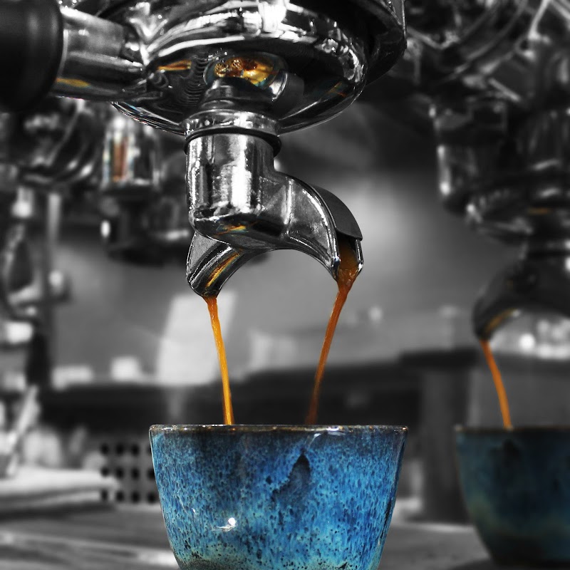 Hug a Mug Coffeehouse & Ceramics Studio