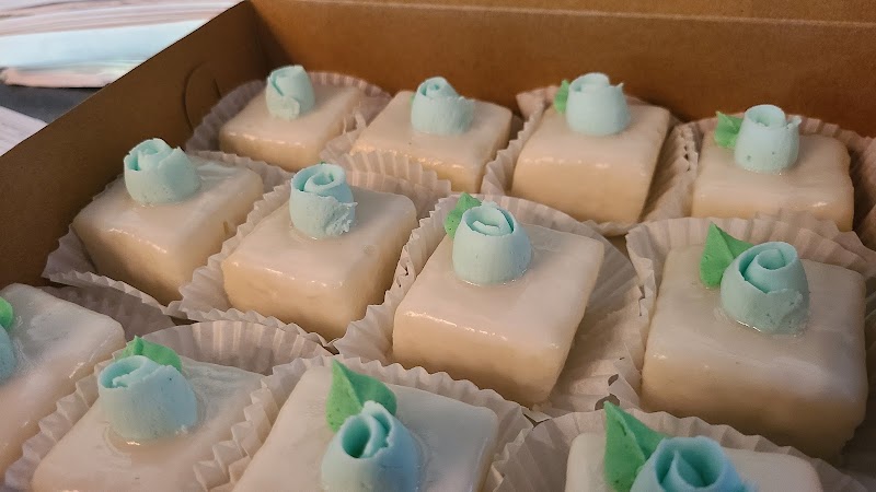 Shashy's Bakery and Fine Foods