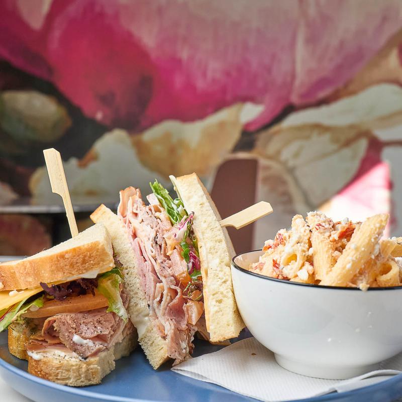 Lux Sucre Bakery + Cafe