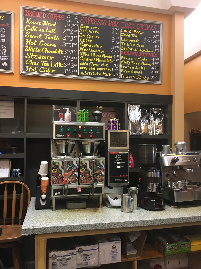 Claude’s Corner Cafe