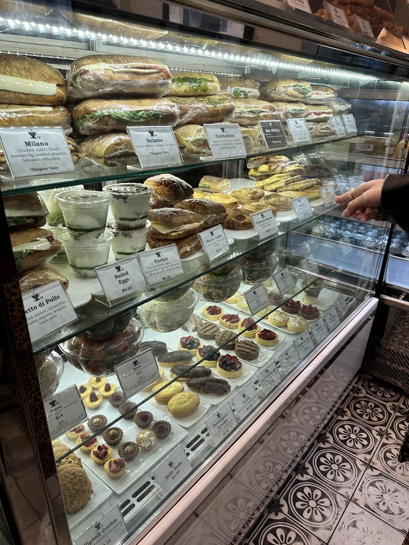 Masseria Caffe & Bakery