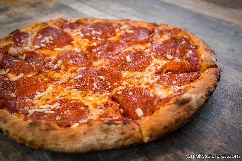 Solstice Wood Fire Pizza & Bar