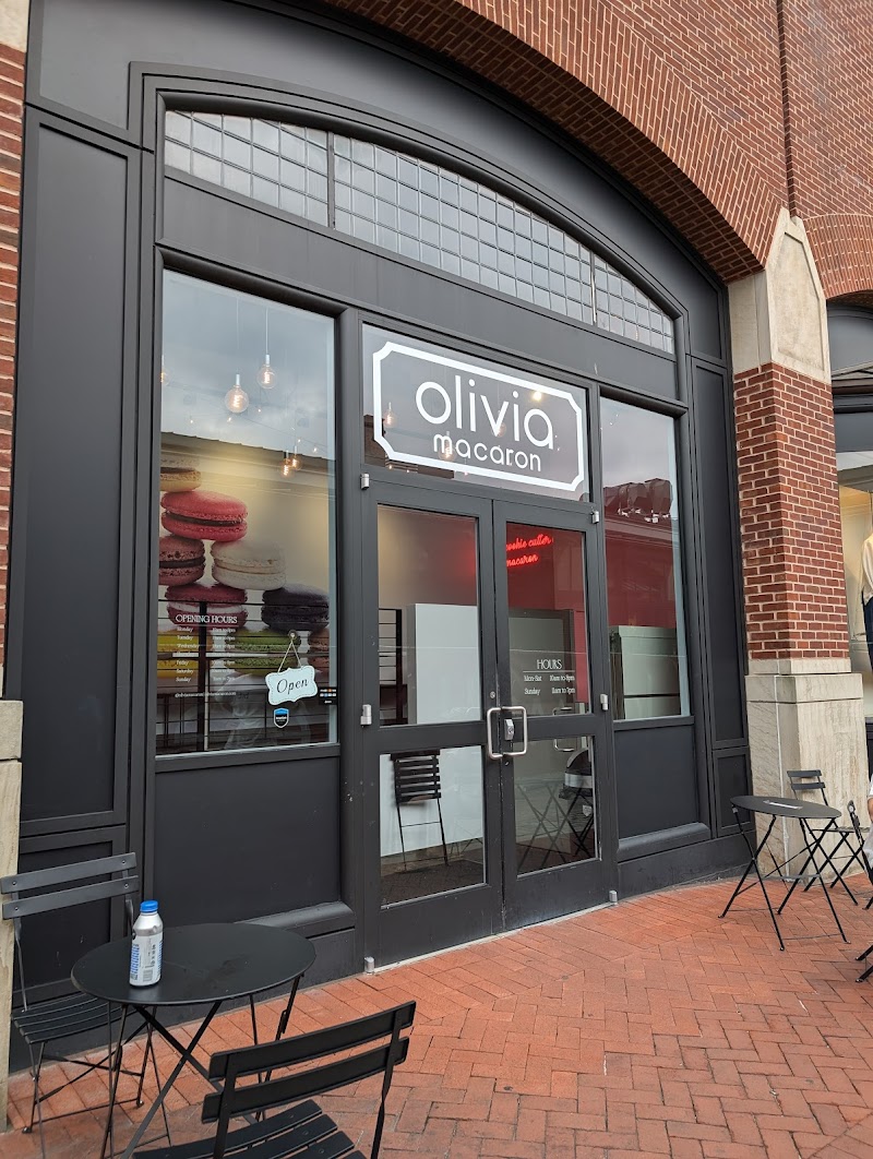 Olivia Macaron