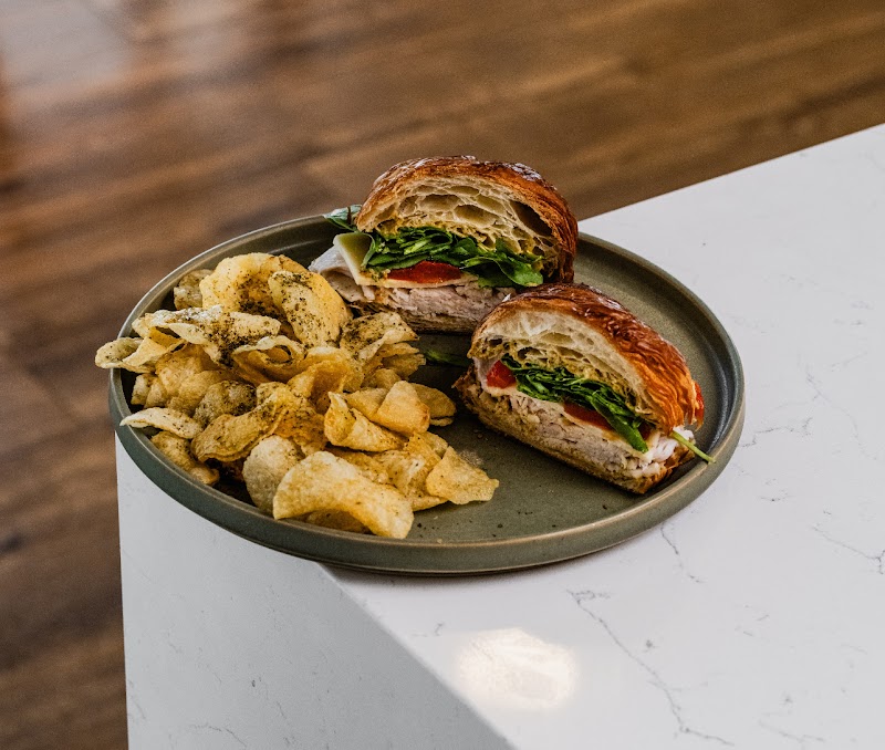 Pax & Beneficia Coffee - Victory Park