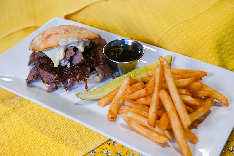 The Hive Cafe at Honey & Things