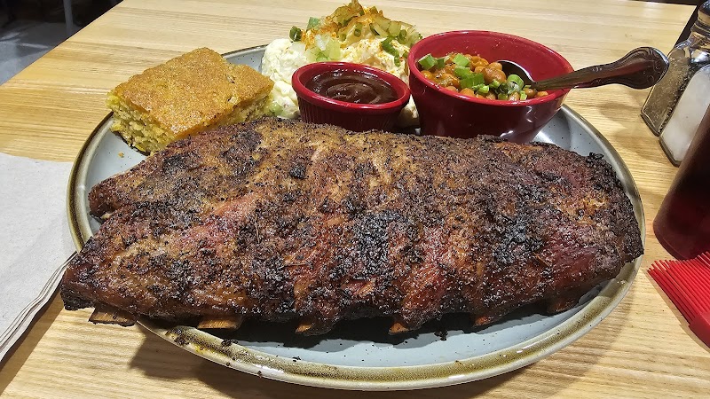 Fork & Fire Smokehouse + Taproom