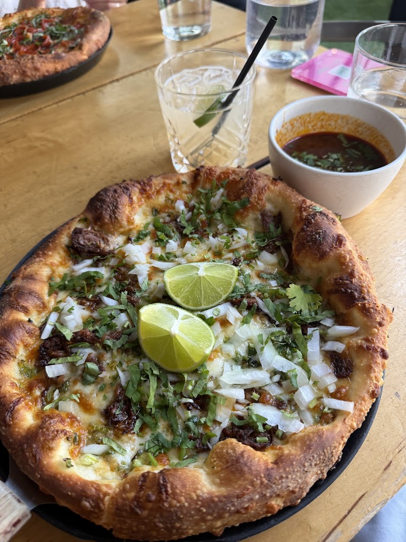 Paradise Park | Pizza & Patio