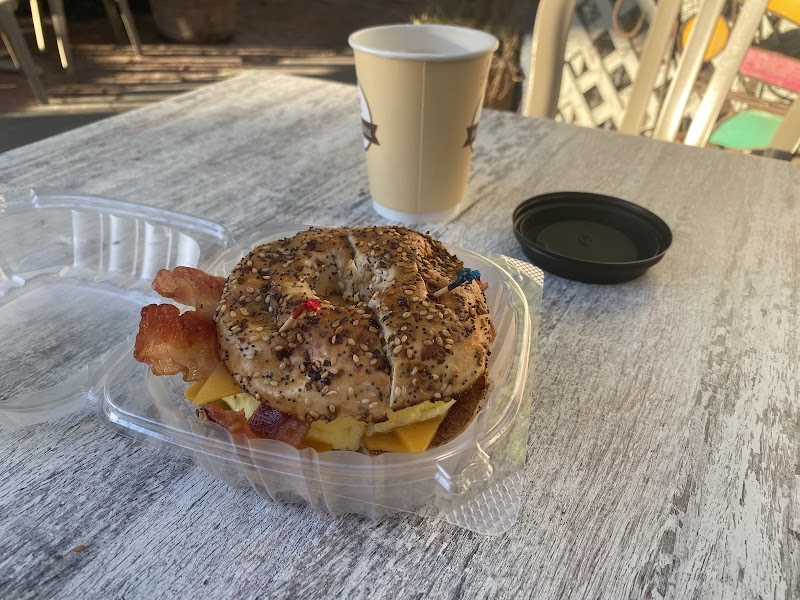 Brick & Bell Cafe - La Jolla Shores