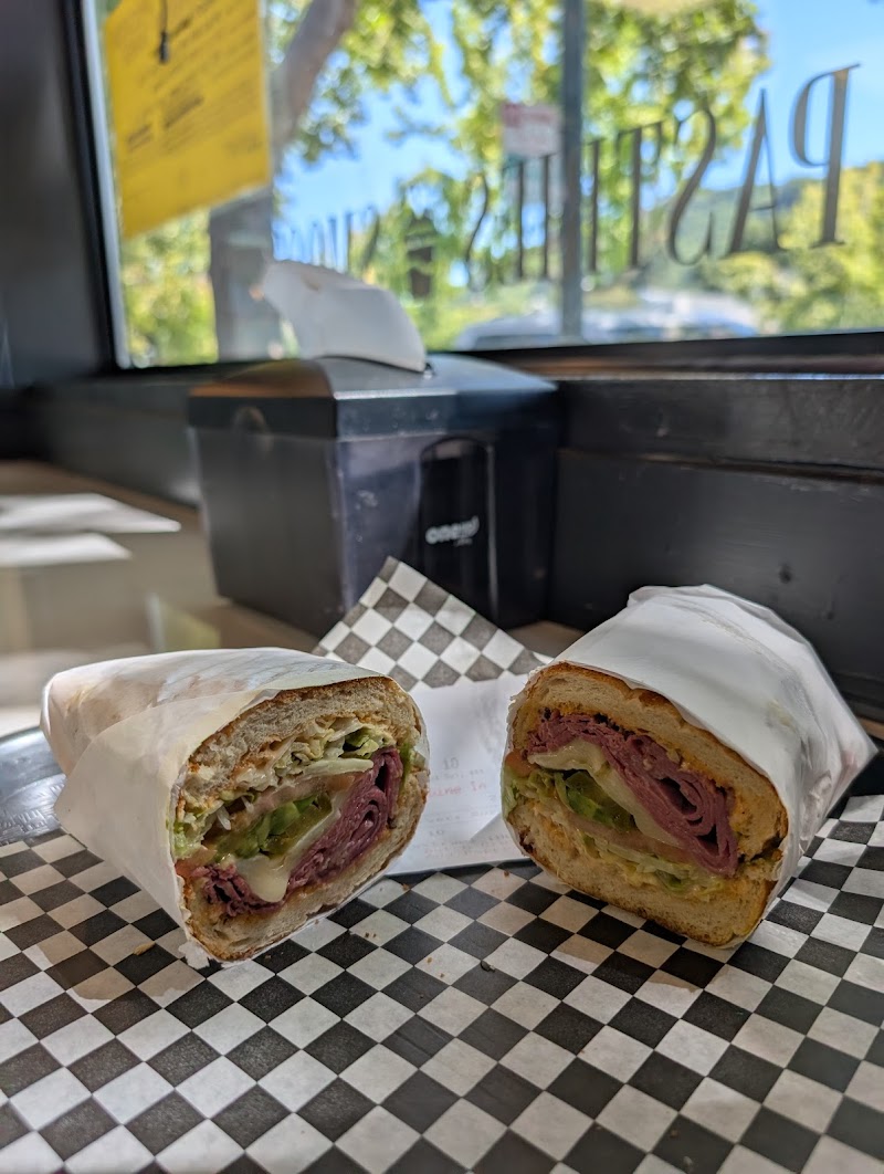 Salt-N-Pepper Sandwich & Grill