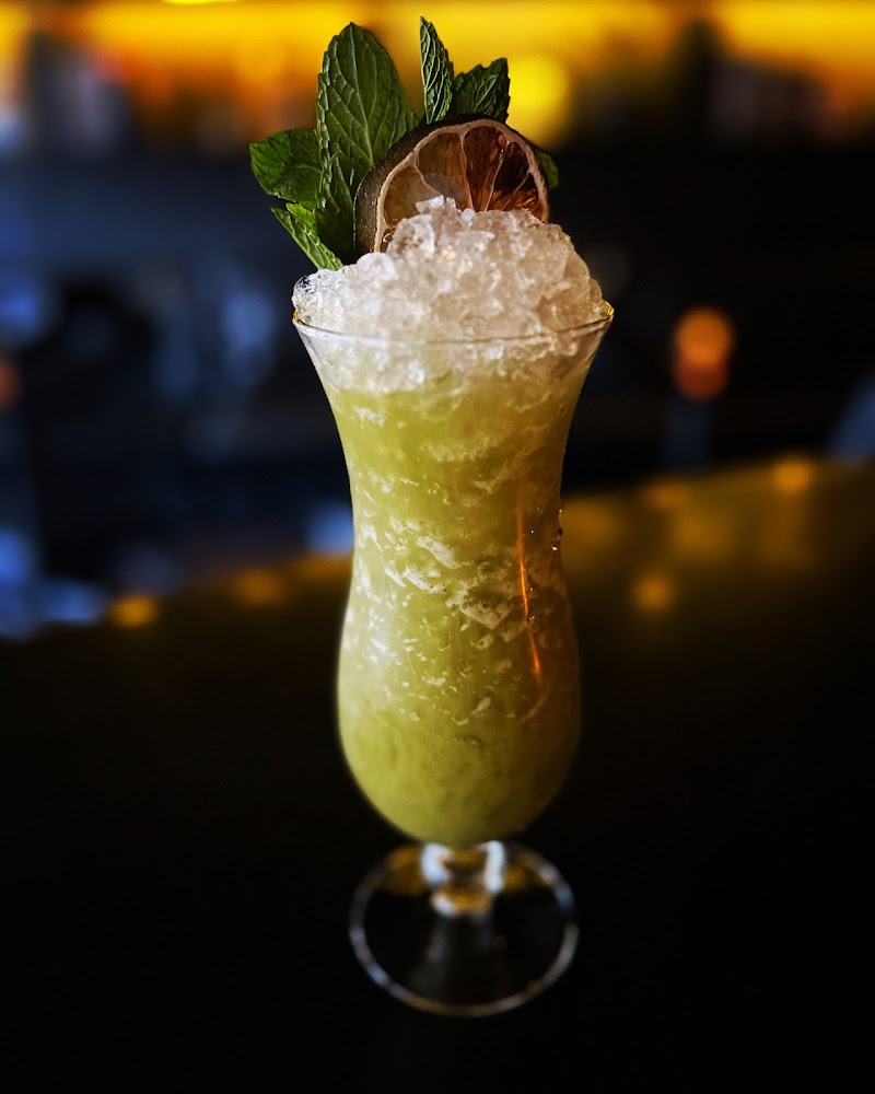 The Midnight PDX & The Six Venue