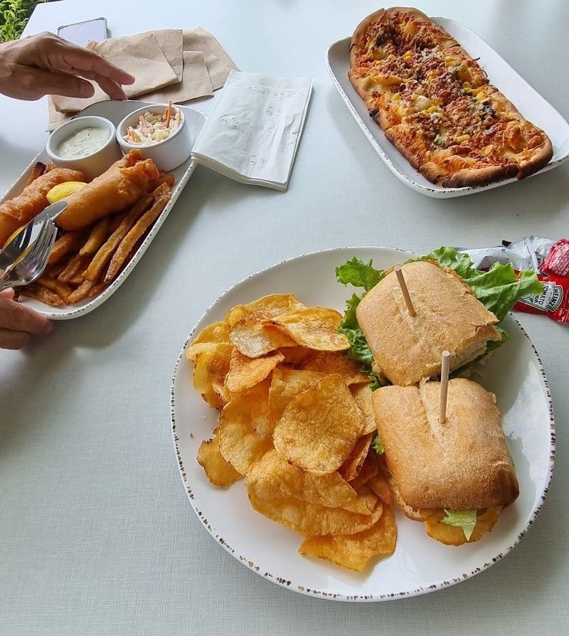 Ginkgo Restaurant and Café