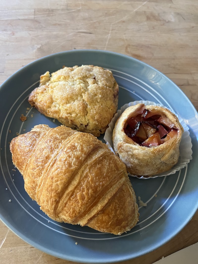 Armida's Bakery and Cafe