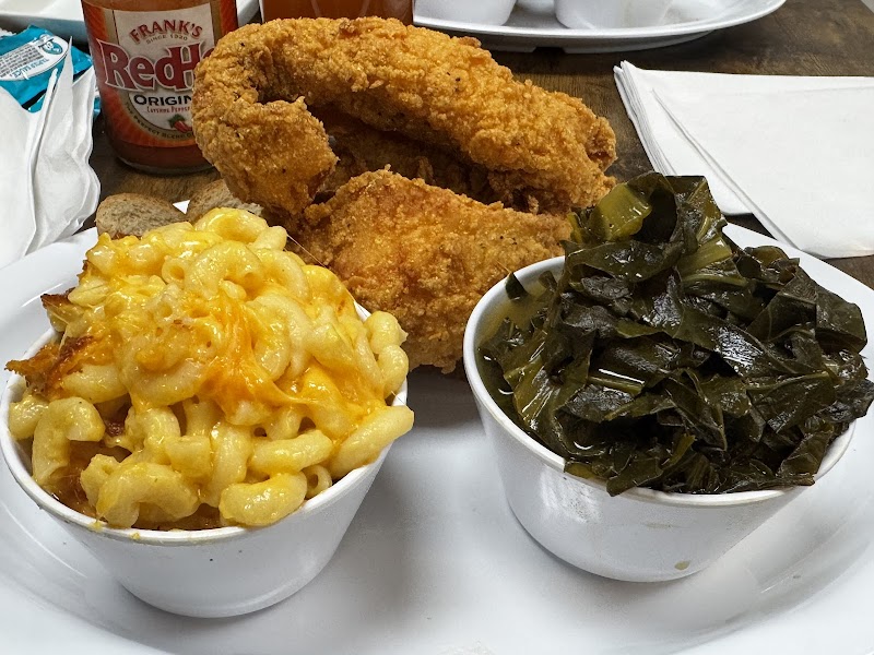 Madre & Son Soulfood Cafe