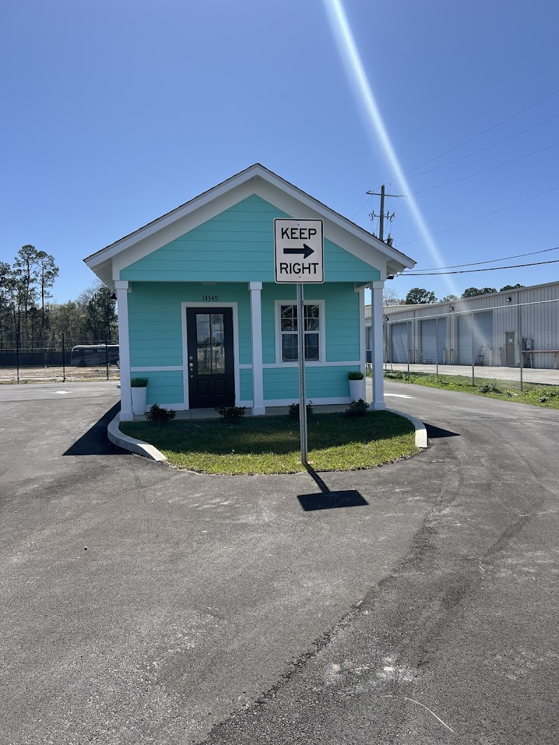 Boozer's Brew & a Cafe Too-Creosote