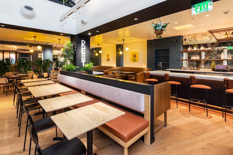 Hilltop Coffee + Kitchen - DTLA