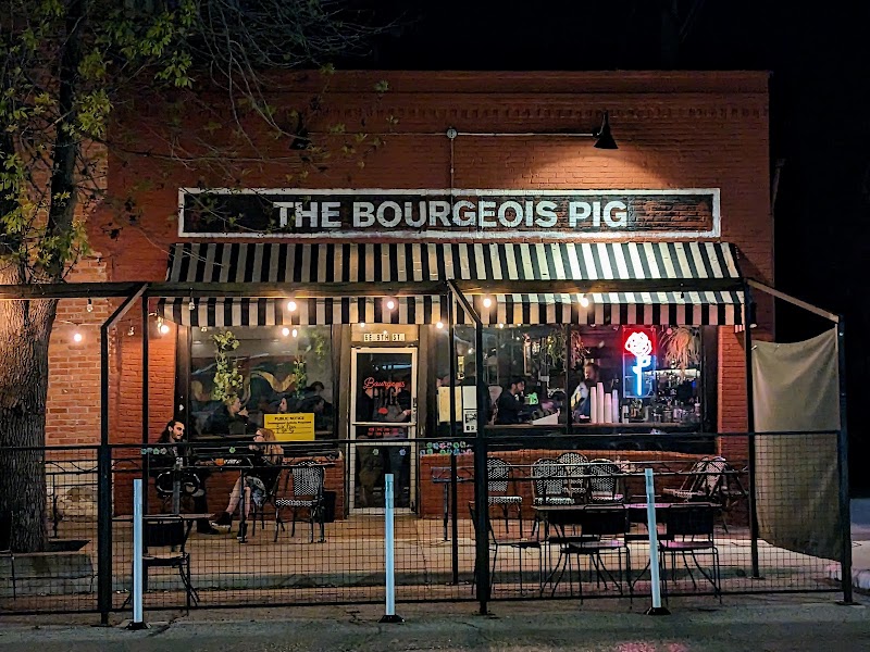 The Bourgeois Pig