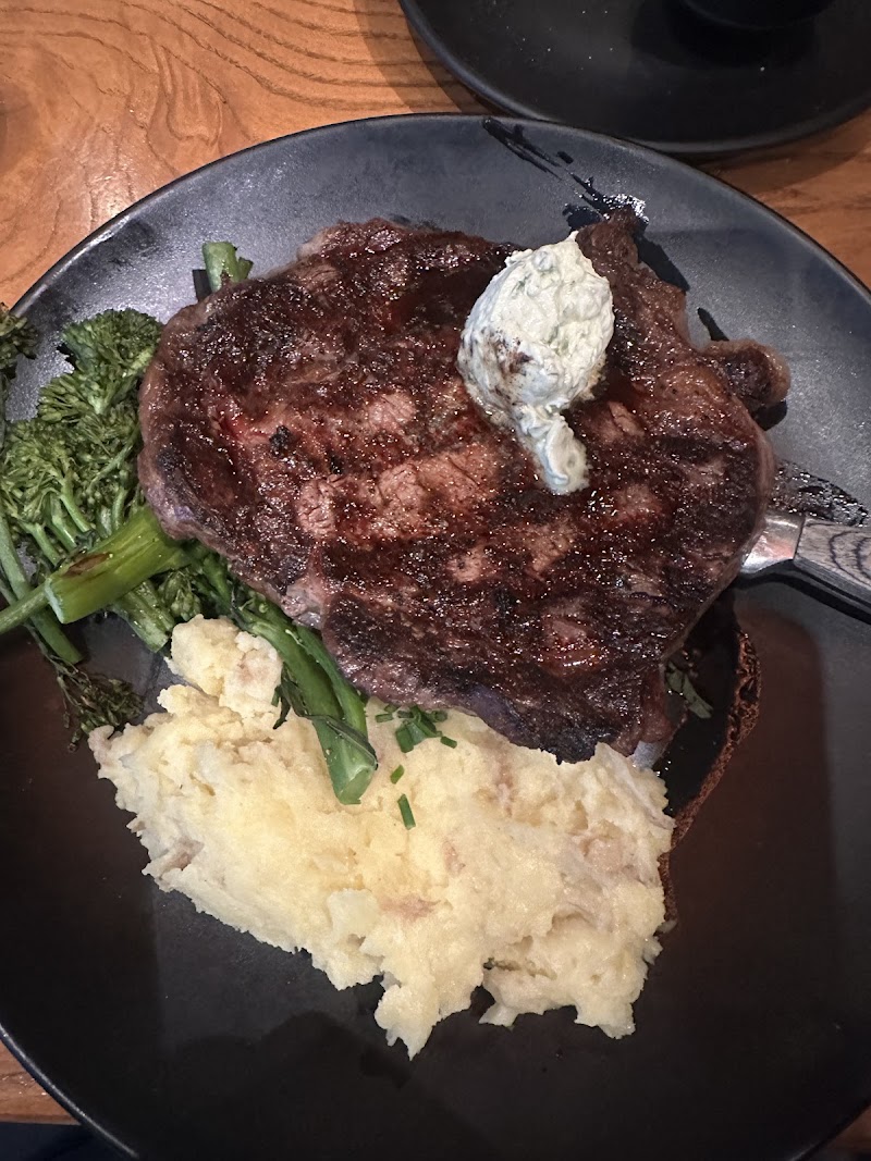 Coyne's Restaurant & Bar