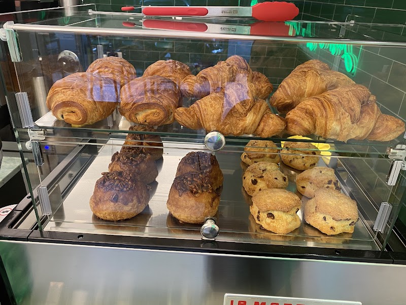 Daniel's Coffee and More