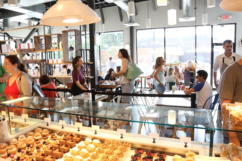 Common Bond Bistro & Bakery