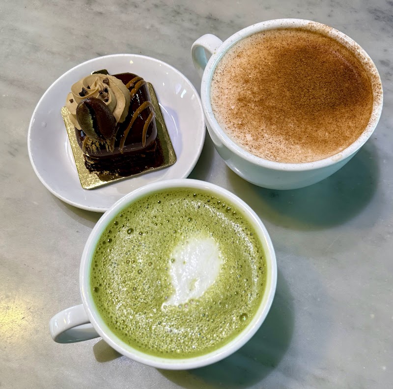 Common Bond Bistro & Bakery