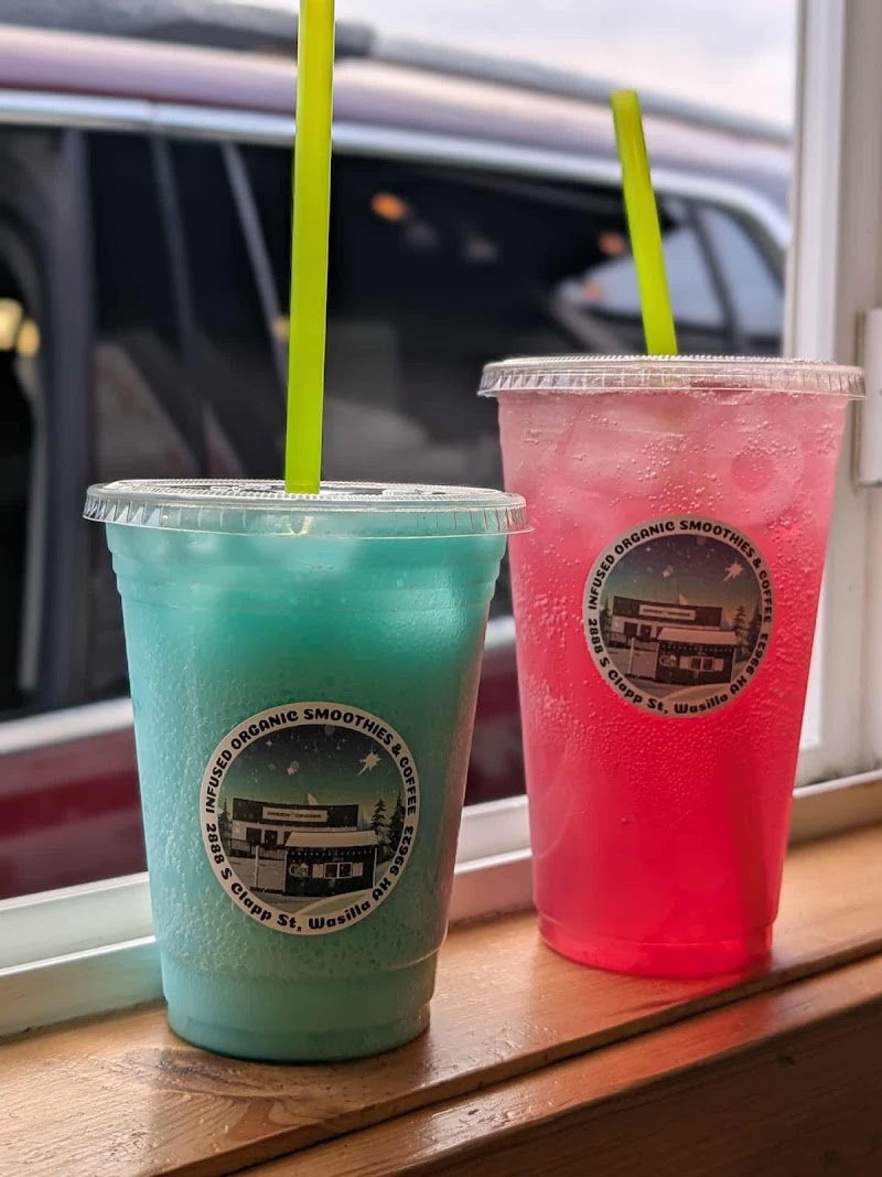 The Green Bean | Organic Smoothies and Coffee