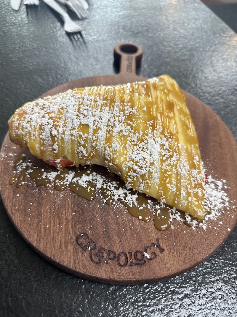 Crepology - Crepes and Waffles