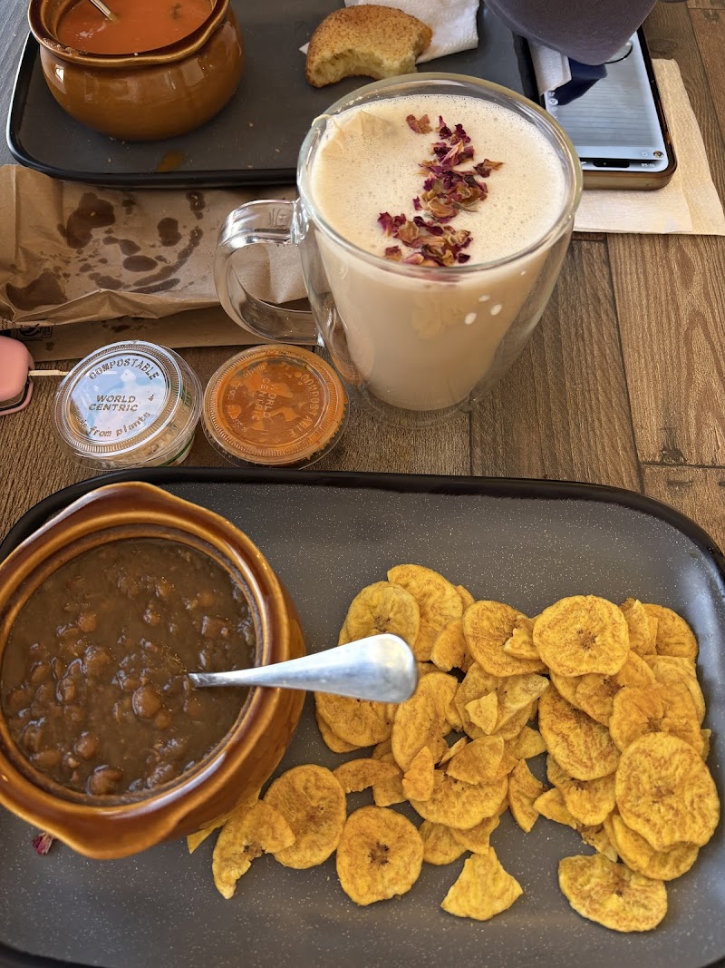 Roosters Coffeehouse