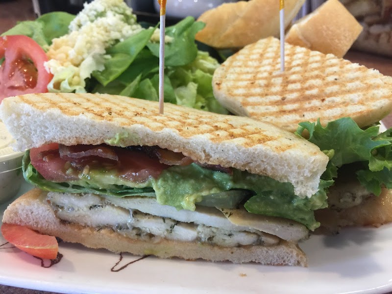 La Bou Bakery & Cafe