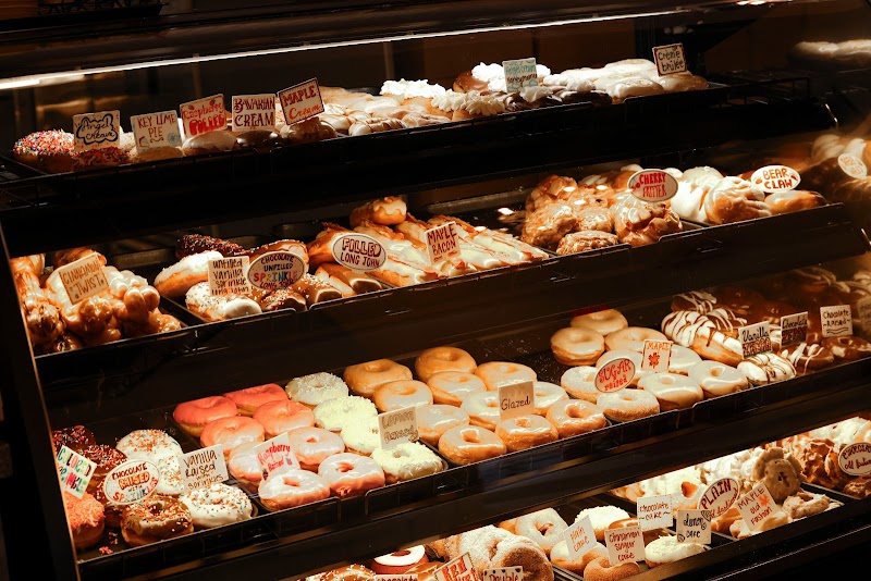 YoYo Donuts, Coffee and Ice Cream Bar