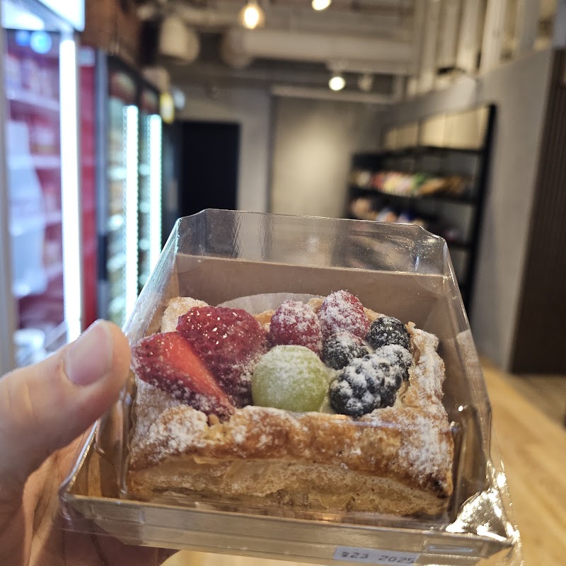 CU URBAN MARKET & CAFE