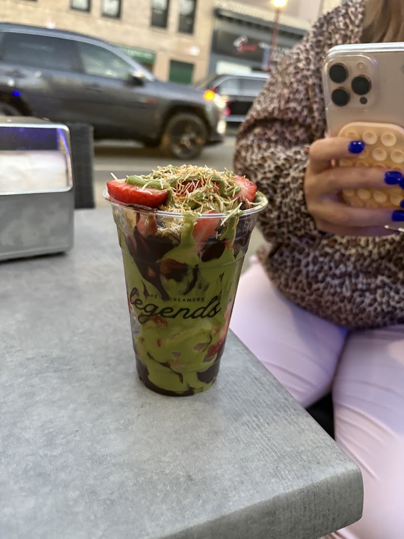 Legends Cafe & Creamery