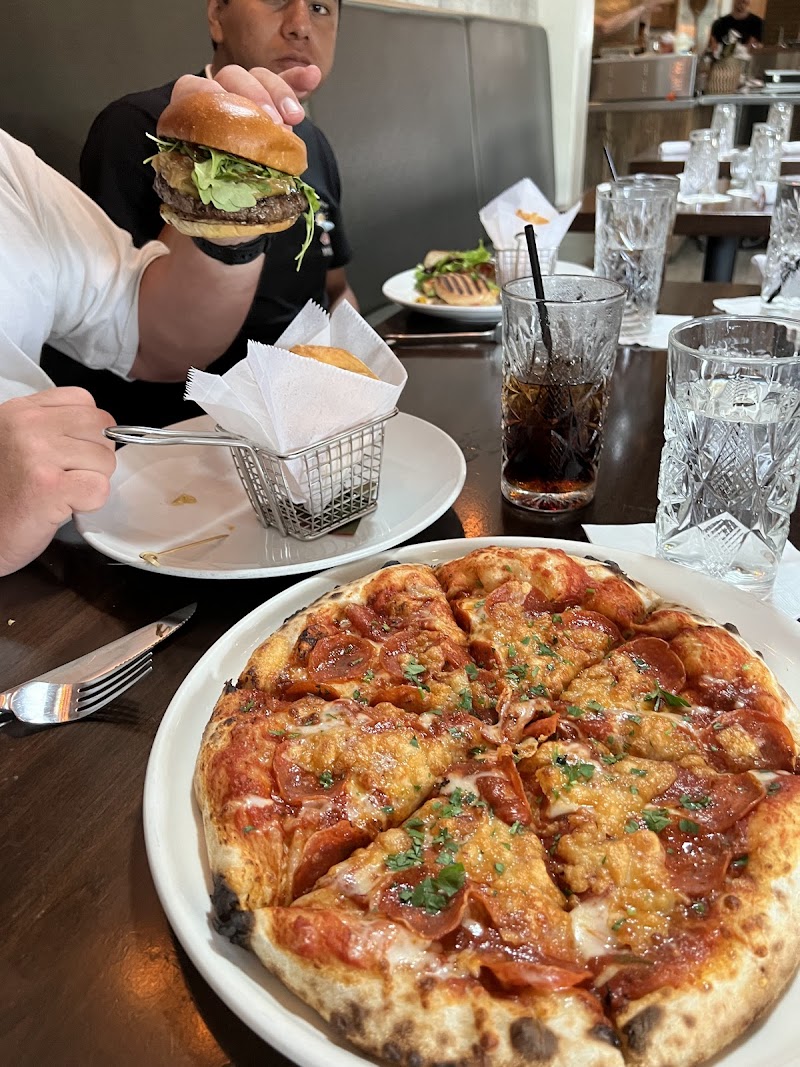 The Coffee Bean & Tea Leaf Princeville